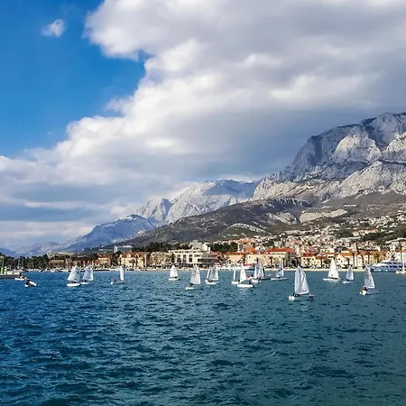 Awesome In With Kitchen * Makarska