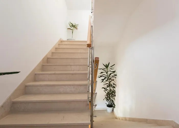 Vukovarska Iv Croatia Makarska